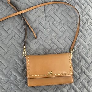 Michael kors wallet bag